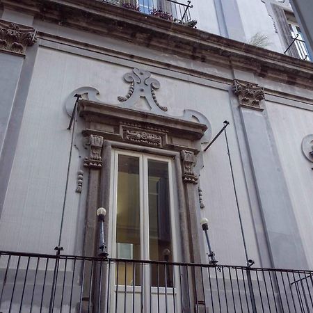 La Cattedrale Bed & Breakfast Napoli Bagian luar foto