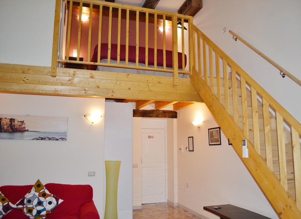 La Cattedrale Bed & Breakfast Napoli Ruang foto