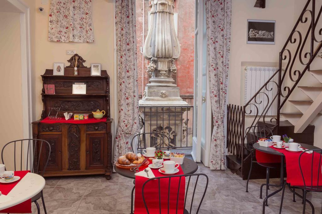 La Cattedrale Bed & Breakfast Napoli Bagian luar foto