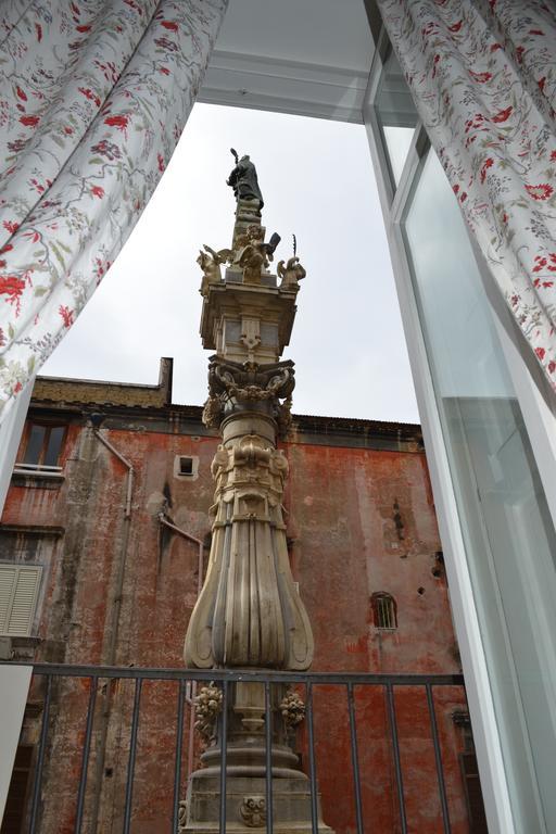 La Cattedrale Bed & Breakfast Napoli Bagian luar foto