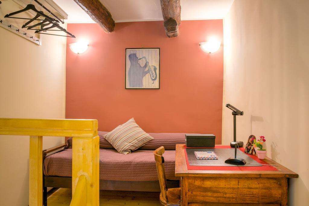 La Cattedrale Bed & Breakfast Napoli Bagian luar foto